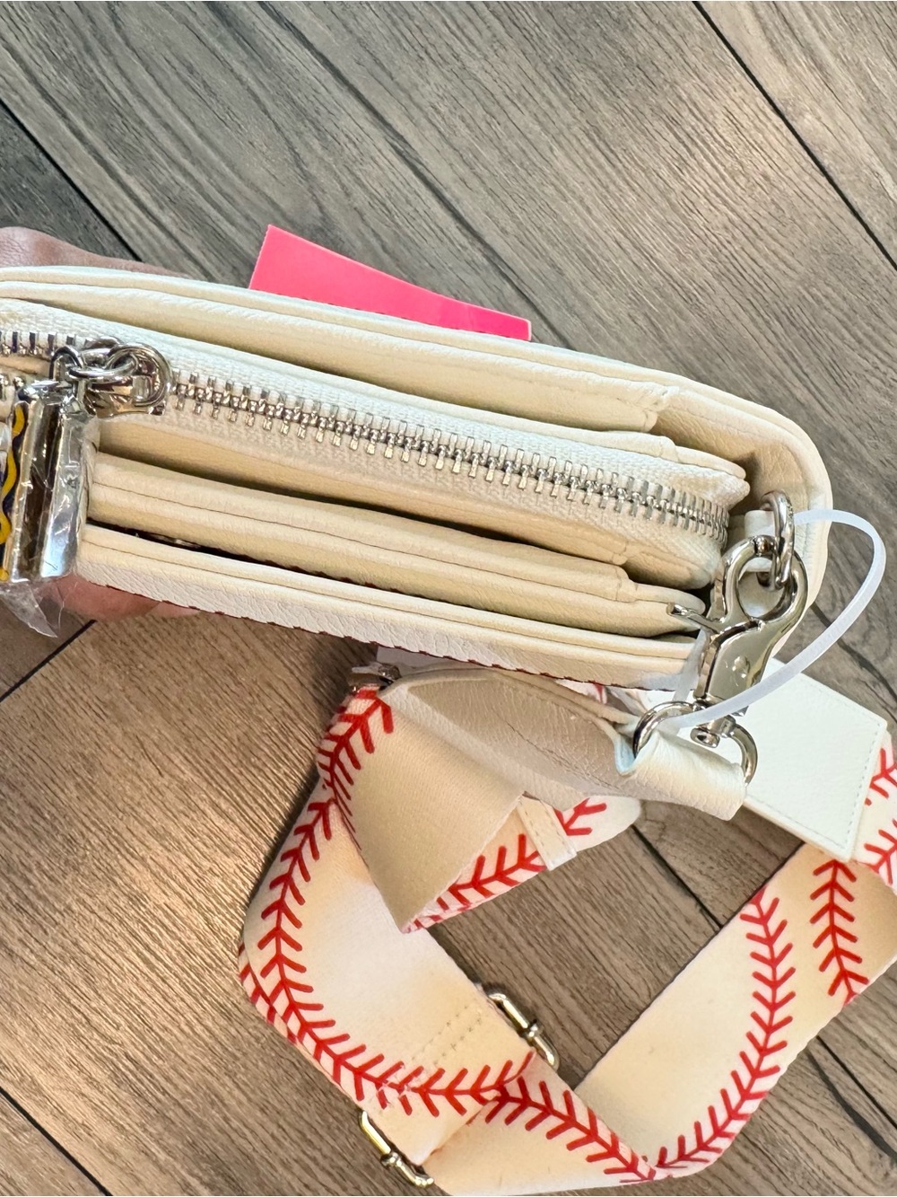 Betsey Johnson Baseball Crossbody Wallet Purse NWT Rhinestone Game Day Bag - Picture 4 of 11